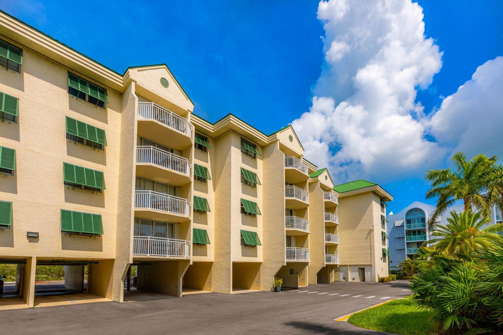 Sunrise Suites Jamaica Suite #102 Ки-Уэст Номер фото