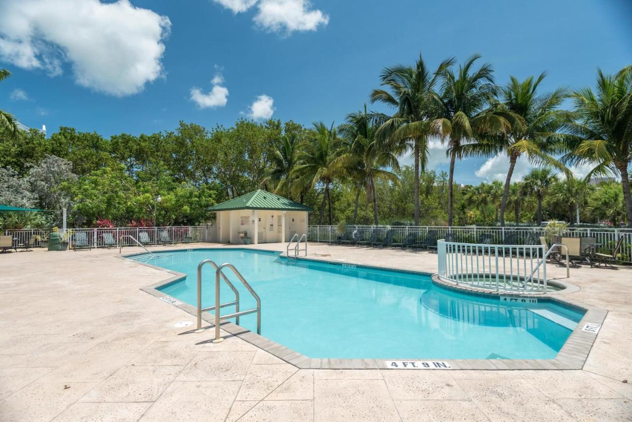 Sunrise Suites Jamaica Suite #102 Ки-Уэст Экстерьер фото
